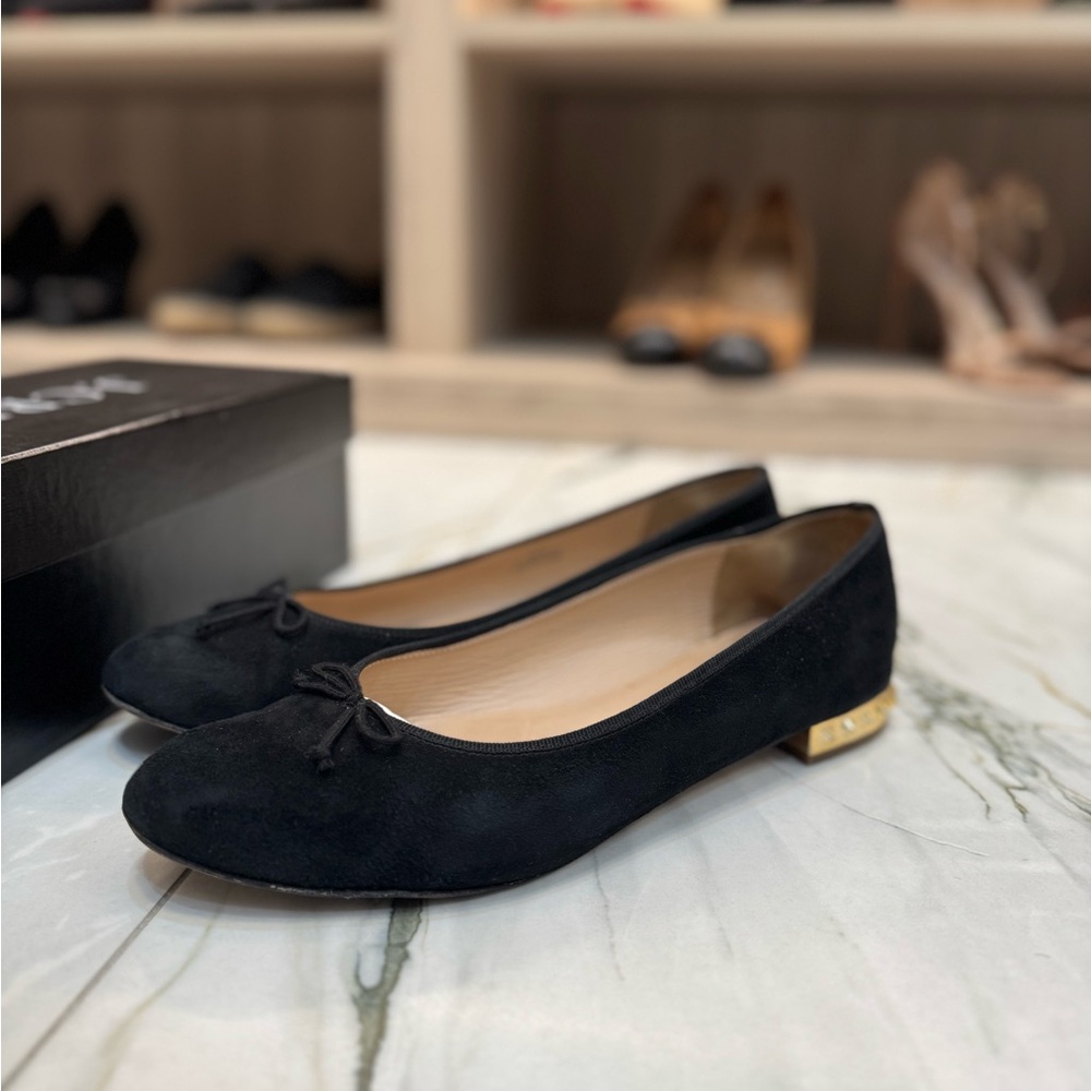 J. Crew Black Suede Ballet Flats with Gold Studded Heel.Size 9 1/2 Made in italy - Picture 10 of 16